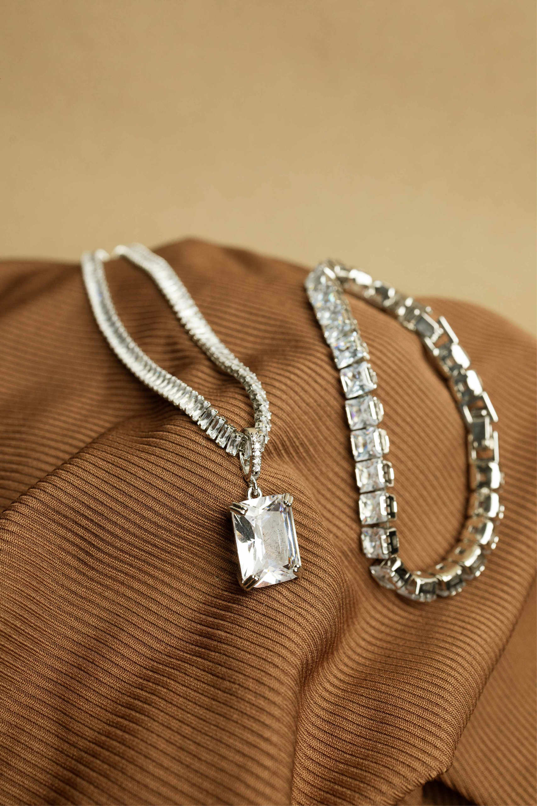 IMG_0728 Conjunto Prata NALA - Imagem 1